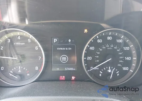 2017 Hyundai Elantra Value Edition z USA, uszkodzony, nr VIN 5NPD84LF7HH208523